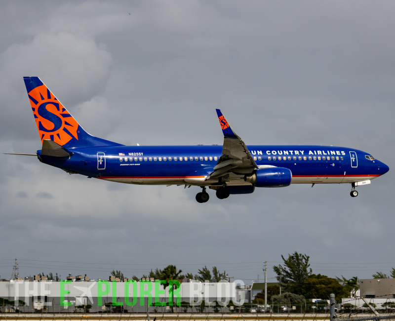 Photo of N825SY - Sun Country Airlines Boeing 737-800 at MIA on AeroXplorer Aviation Database