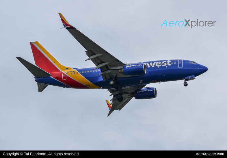 Photo of N268WN - Southwest Airlines Boeing 737-700 at BWI on AeroXplorer Aviation Database