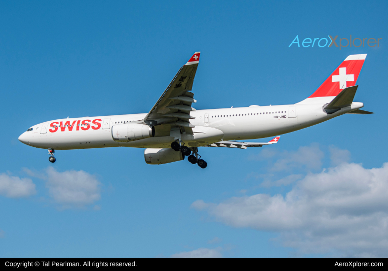 Photo of HB-JHD - Swiss International Air Lines Airbus A330-300 at IAD on AeroXplorer Aviation Database