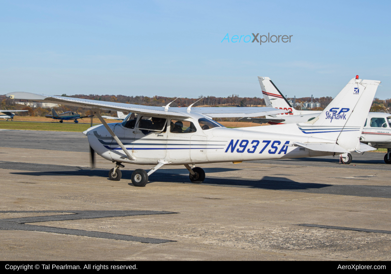 Photo of N937SA - PRIVATE Cessna 172 at FDK on AeroXplorer Aviation Database