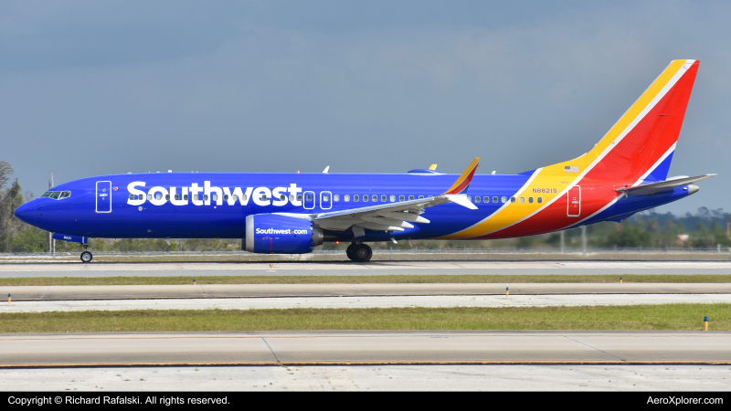 Photo of N8821S - Southwest Airlines Boeing 737 MAX 8 at MCO on AeroXplorer Aviation Database