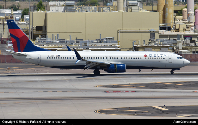 Photo of N802DN - Delta Airlines Boeing 737-900ER at PHX on AeroXplorer Aviation Database