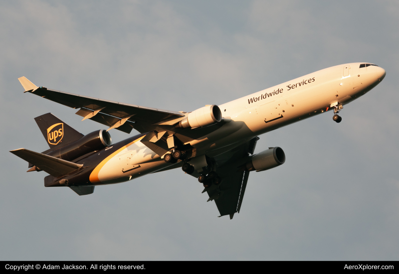 Photo of N263UP - United Parcel Service McDonnell Douglas MD-11F at BWI on AeroXplorer Aviation Database