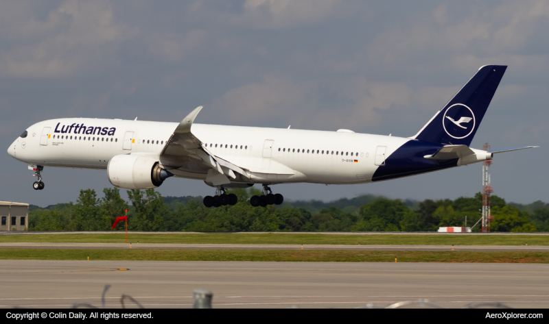 Photo of D-AIXN - Lufthansa Airbus A350-900 at CLT on AeroXplorer Aviation Database