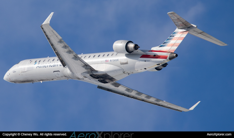 Photo of N758SK - American Eagle Mitsubishi CRJ-700 at DTW on AeroXplorer Aviation Database