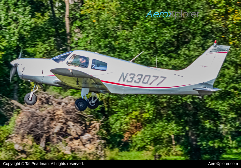 Photo of N33077 - PRIVATE Piper PA-28 at CGS on AeroXplorer Aviation Database
