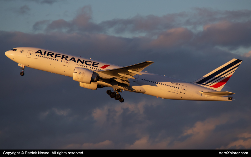 Photo of F-GSPY - Air France Boeing 777-200ER at LFPG on AeroXplorer Aviation Database