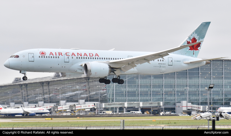 Photo of C-GHQY - Air Canada Boeing 787-8 at LHR on AeroXplorer Aviation Database