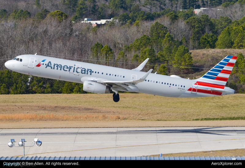 Photo of N161AA - American Airlines Airbus A321-200 at RDU on AeroXplorer Aviation Database