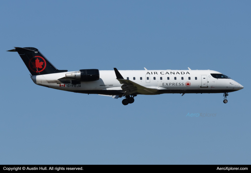 Photo of C-FRJA - Air Canada Express Mitsubishi CRJ-900 at PIT on AeroXplorer Aviation Database