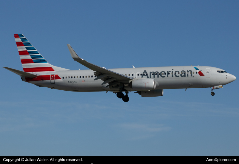 Photo of N305NX - American Airlines Boeing 737-800 at MIA on AeroXplorer Aviation Database