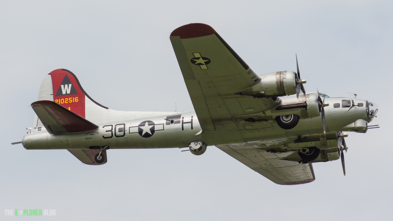 Photo of N5017N - PRIVATE Boeing B-17 Flying Fortress at LUK on AeroXplorer Aviation Database