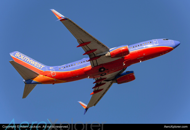 Photo of N7742B - Southwest Airlines Boeing 737-700 at BWI on AeroXplorer Aviation Database