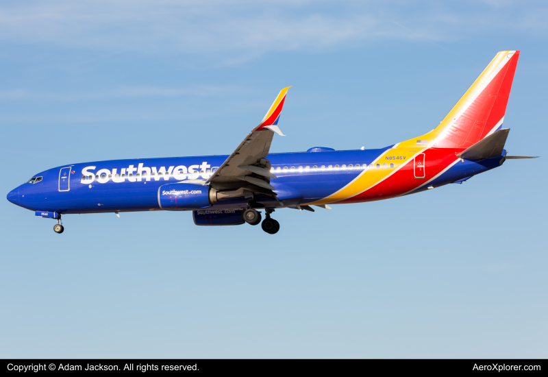 Photo of N8546V - Southwest Airlines Boeing 737-800 at BWI on AeroXplorer Aviation Database