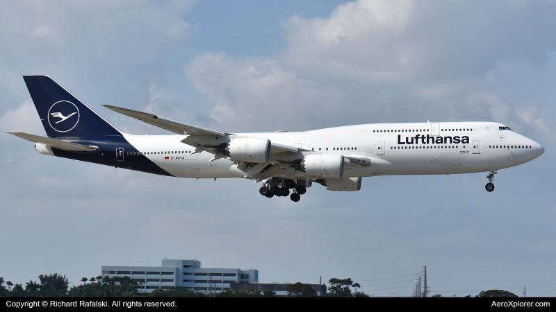 Photo of D-ABYA - Lufthansa Boeing 747-8I at MIA on AeroXplorer Aviation Database