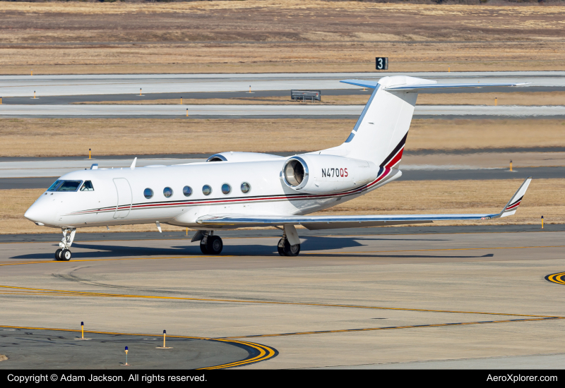 Photo of N470QS - LifeNet Gulfstream G450 at IAD on AeroXplorer Aviation Database