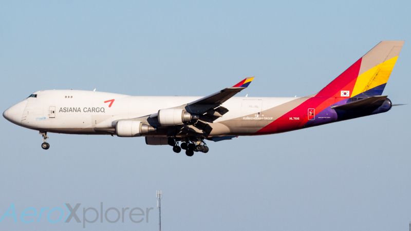 Photo of HL7616 - Asiana Airlines Cargo Boeing 747-400F at DFW on AeroXplorer Aviation Database