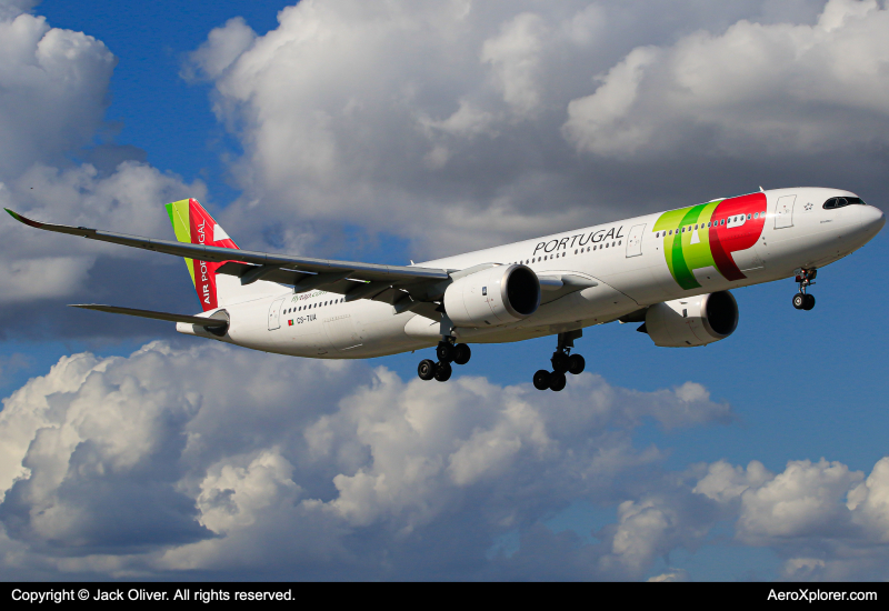 Photo of CS-TUA - TAP Air Portugal Airbus A330-900 at MIA on AeroXplorer Aviation Database