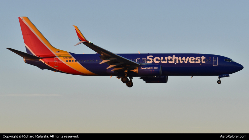 Photo of N8608N - Southwest Airlines Boeing 737-800 at PHX on AeroXplorer Aviation Database