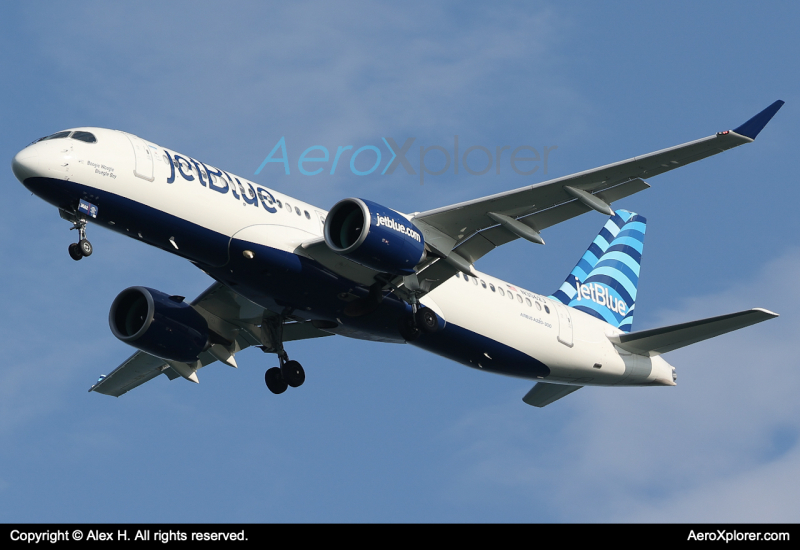 Photo of N3062J - JetBlue Airways Airbus A220-300 at BOS on AeroXplorer Aviation Database