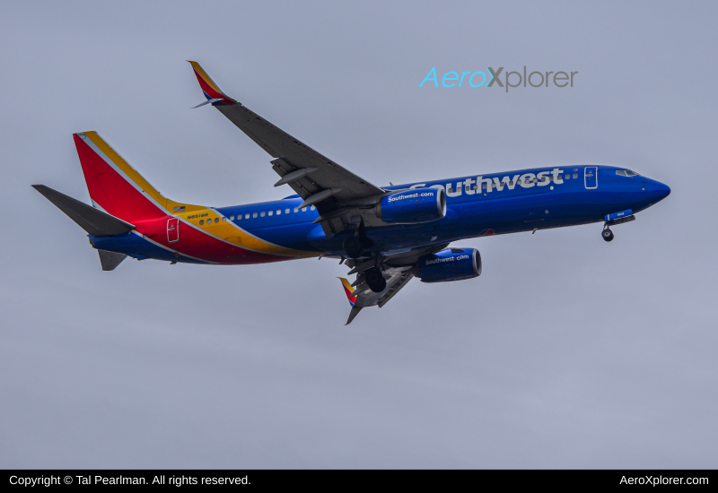 Photo of N8518R - Southwest Airlines Boeing 737-800 at BWI on AeroXplorer Aviation Database