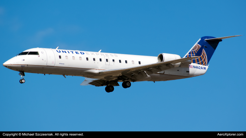 Photo of N462AW - United Express Mitsubishi CRJ-200 at ORD on AeroXplorer Aviation Database