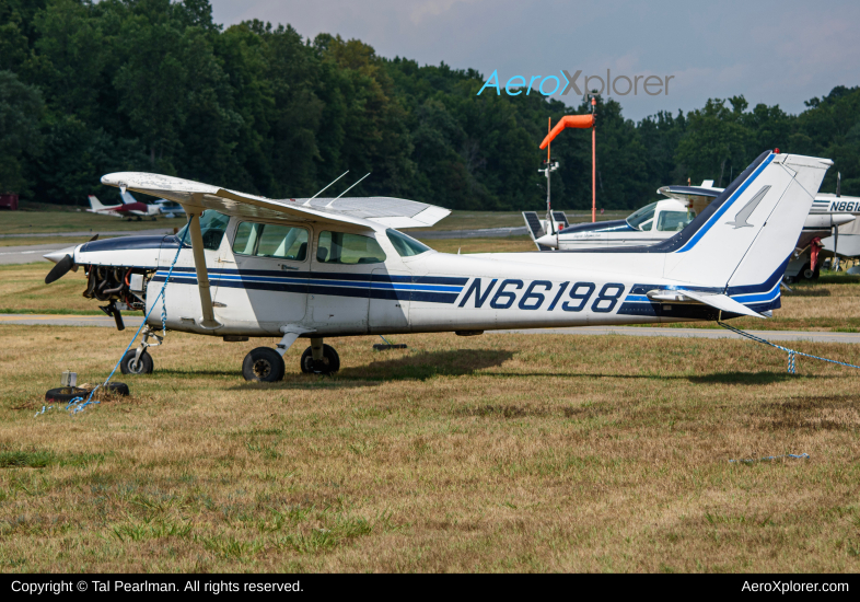 Photo of N66198 - PRIVATE Cessna 172 at VKX on AeroXplorer Aviation Database