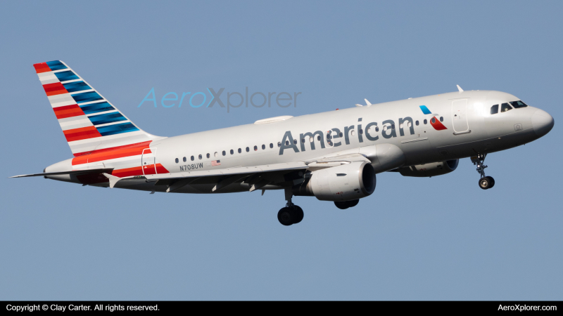 Photo of N708UW - American Airlines Airbus A319 at DCA on AeroXplorer Aviation Database