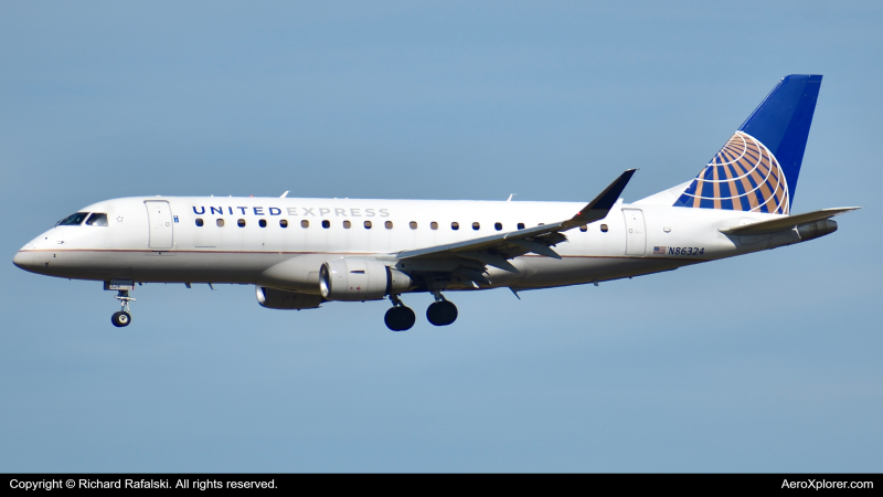Photo of N86324 - United Express Embraer E175 at ATL on AeroXplorer Aviation Database