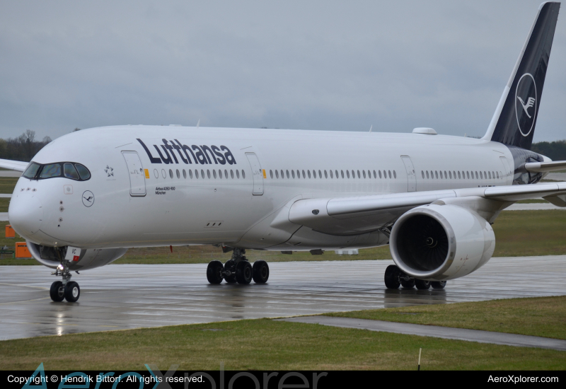 Photo of D-AIVC - Lufthansa Airbus A350-900 at MUC on AeroXplorer Aviation Database