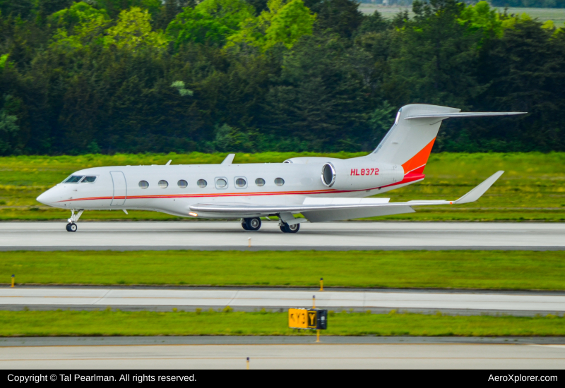 Photo of HL8372 - PRIVATE Gulfstream G650 at IAD on AeroXplorer Aviation Database