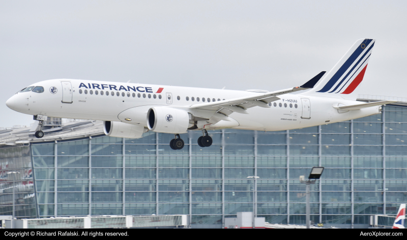 Photo of F-HZUU - Air France Airbus A220-300 at LHR on AeroXplorer Aviation Database