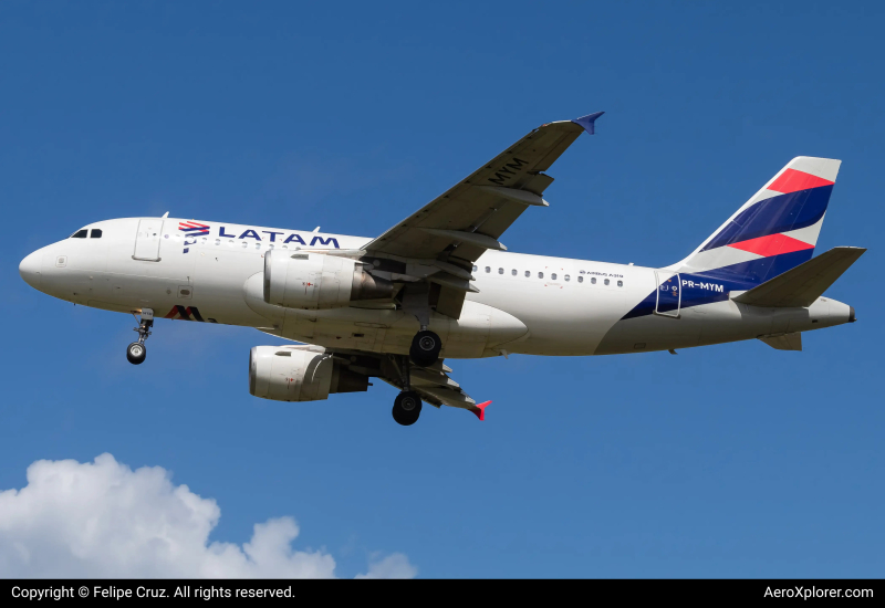 Photo of PR-MYM - LATAM Airbus A319 at SSA on AeroXplorer Aviation Database