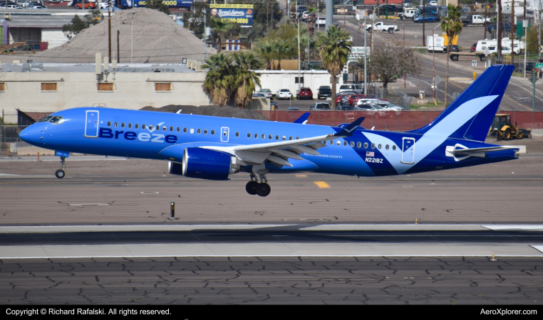 Photo of N221BZ - Breeze Airways Airbus A220-300 at PHX on AeroXplorer Aviation Database