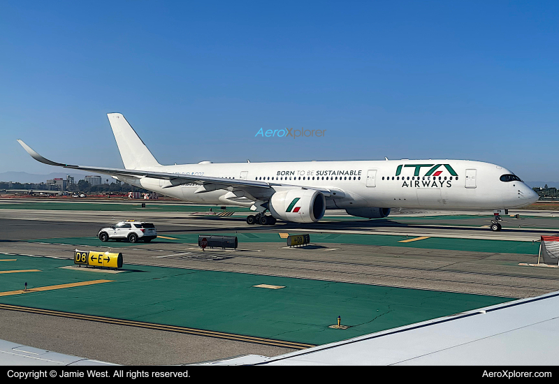 Photo of EI-IFD - ITA Airways Airbus A350-900 at LAX on AeroXplorer Aviation Database