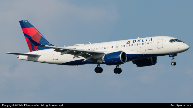 Photo of N138DU - Delta Airlines Airbus A220-100 at DCA on AeroXplorer Aviation Database