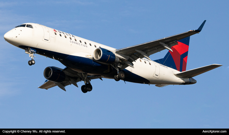 Photo of N239JQ - Delta Connection Embraer E175 at BOS on AeroXplorer Aviation Database