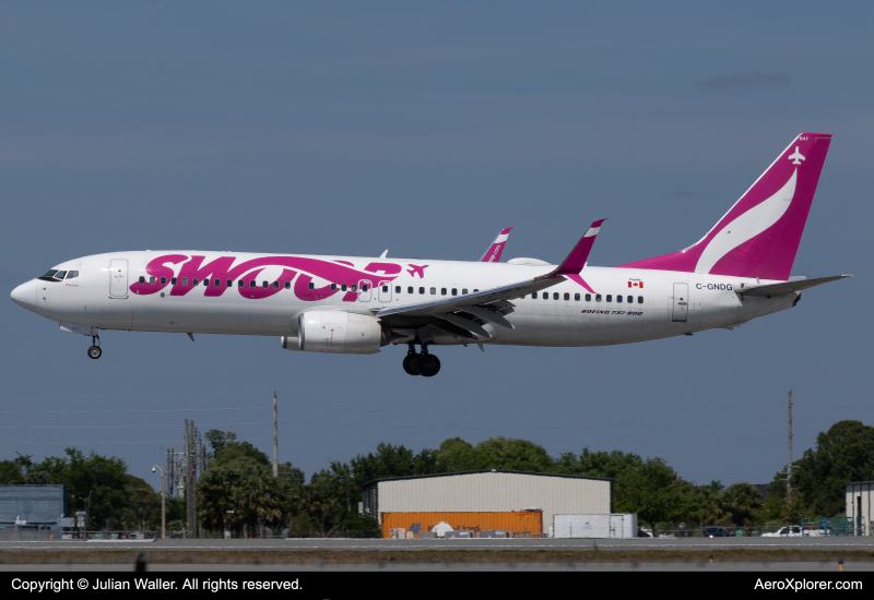 Photo of C-GNDG - Swoop Airlines Boeing 737-800 at SFB on AeroXplorer Aviation Database