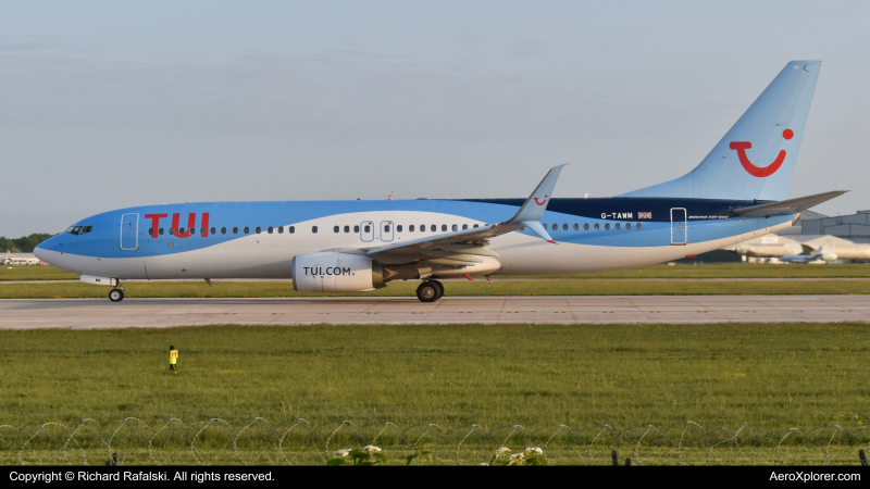 Photo of G-TAWK - TUI Fly Boeing 737-800 at MAN on AeroXplorer Aviation Database