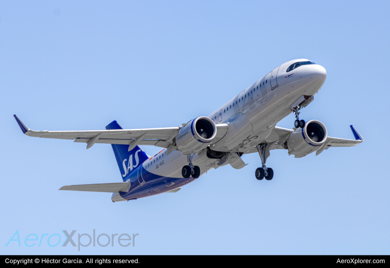 Photo of SE-RUC - Scandinavian Airlines Airbus A320NEO at AGP on AeroXplorer Aviation Database