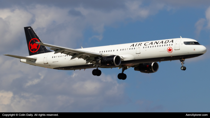 Photo of C-GJVX - Air Canada Airbus A321-200 at MIA on AeroXplorer Aviation Database