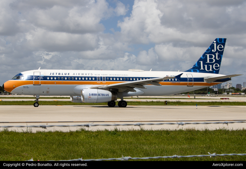Photo of N763JB - JetBlue Airways Airbus A320-200 at FLL on AeroXplorer Aviation Database