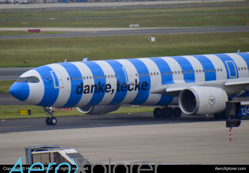 Photo of D-ANRT - Condor Airbus A330-900 at FRA on AeroXplorer Aviation Database