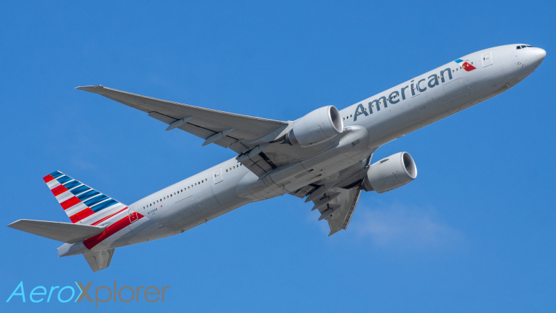 Photo of N728AN - American Airlines Boeing 777-300ER at MIA on AeroXplorer Aviation Database
