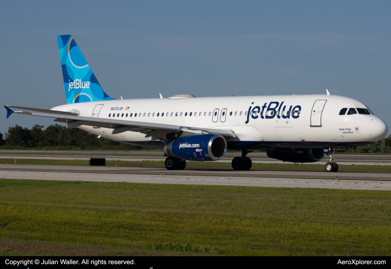 Photo of N630JB - JetBlue Airways Airbus A320-232 at MCO on AeroXplorer Aviation Database