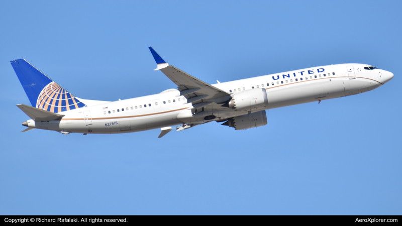 Photo of N27515 - United Airlines Boeing 737 MAX 9 at PHX on AeroXplorer Aviation Database