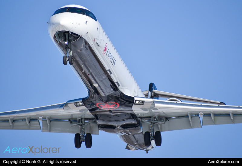 Photo of C-FCJZ - Air Canada Express Mitsubishi CRJ-900 at YYZ on AeroXplorer Aviation Database