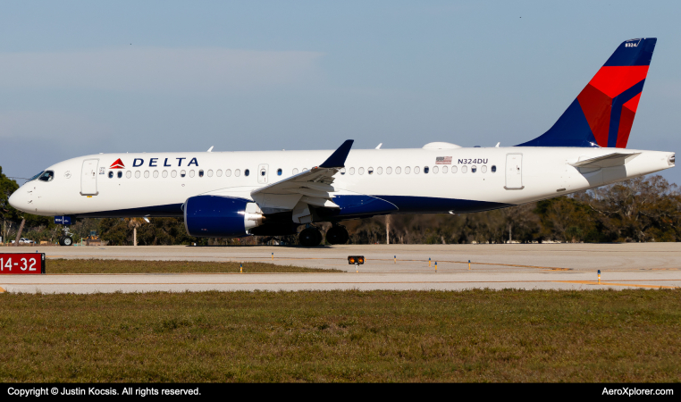 Photo of N324DU - Delta Airlines Airbus A220-100 at KSRQ on AeroXplorer Aviation Database