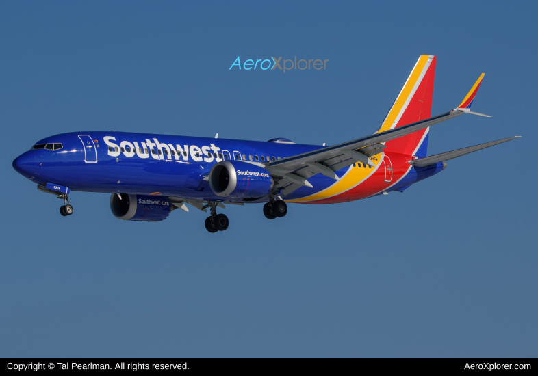 Photo of N8928Q - Southwest Airlines Boeing 737 MAX 8 at BWI on AeroXplorer Aviation Database