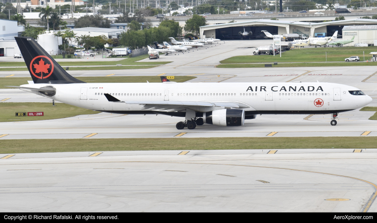 Photo of C-GUFR - Air Canada Airbus A330-300 at FLL on AeroXplorer Aviation Database